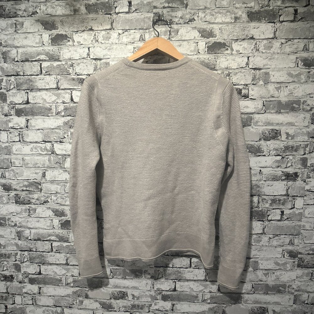 EUC Todd Snyder Sweater Size Large - Picture 5 of 11
